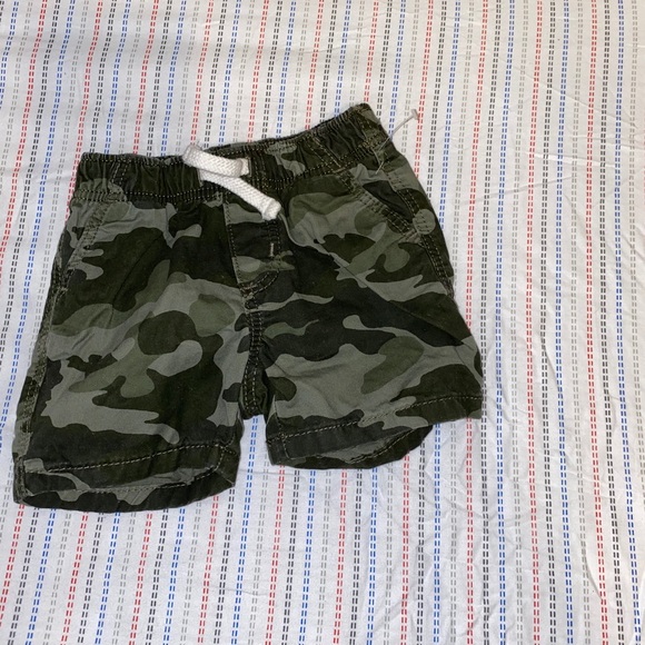 Baby Boy shorts 6-9 Months - Picture 3 of 13